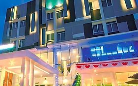 Splash Hotel